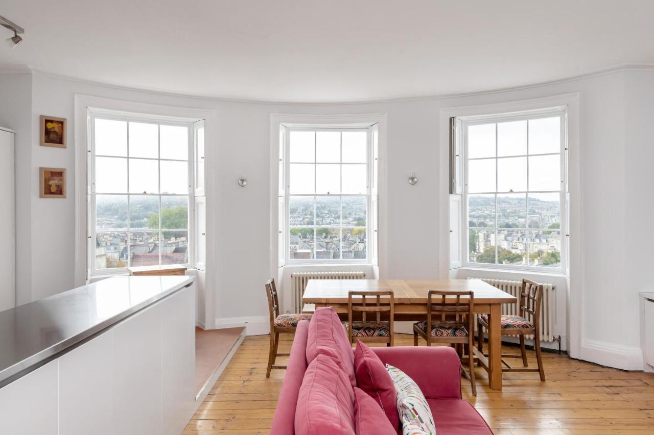 Stunning Georgian Apartment In Central Бат Экстерьер фото