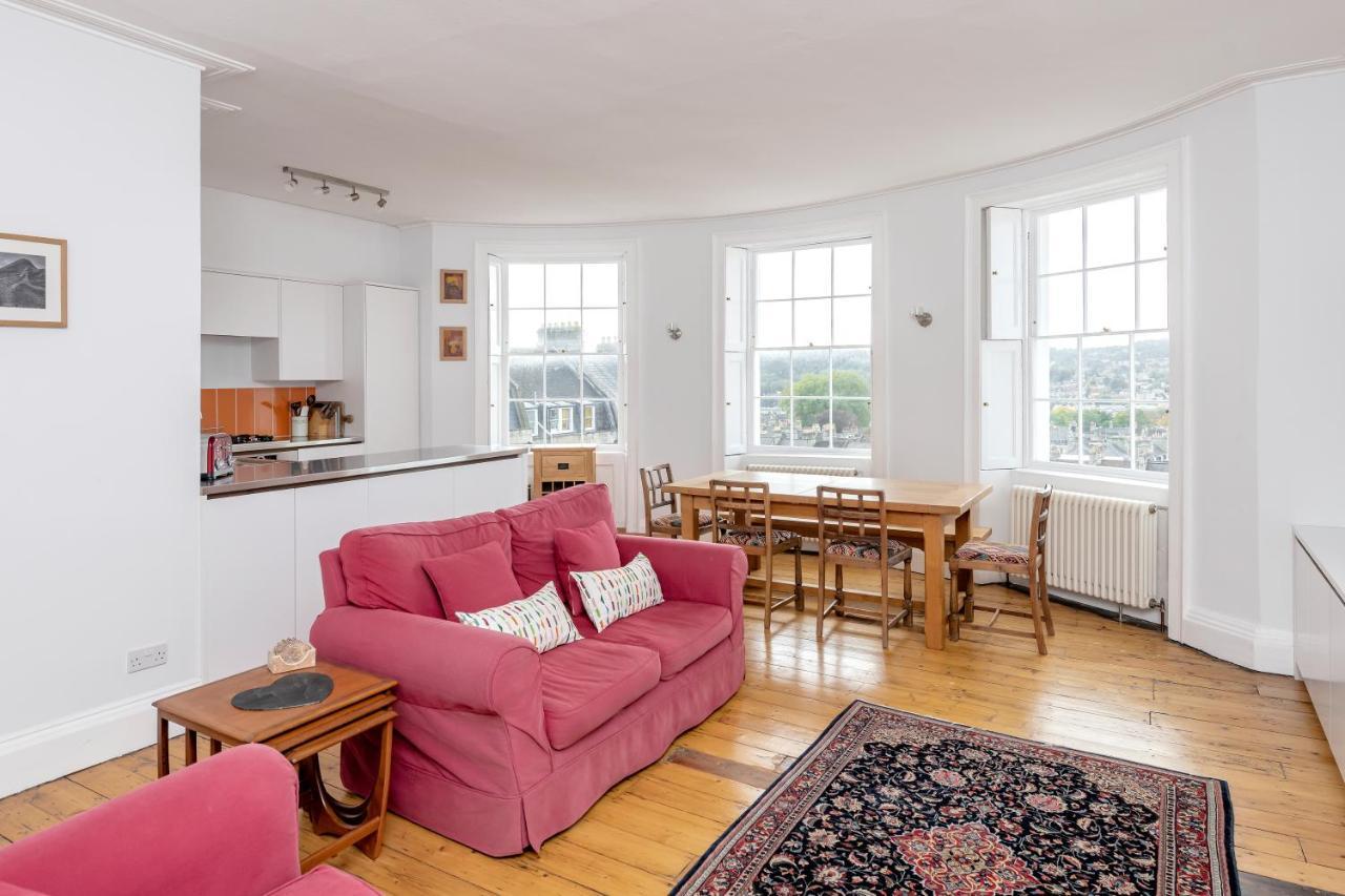 Stunning Georgian Apartment In Central Бат Экстерьер фото